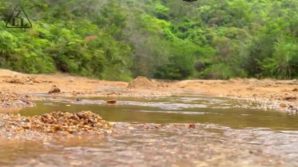 2024 Racing 4WD Off-Road Truck Remote Control, High-Speed Simulation Design, All-Terrain Capability - Perfect For Outdoor Adventures AndTruck Hobby Cars Toy Gift For Birthday, Halloween, And Christmas